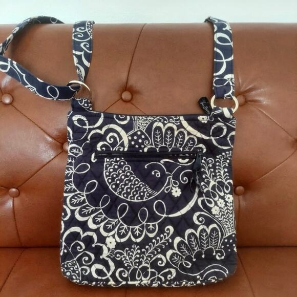 Vera Bradley, Navy Blue Cross-Body Bag, In Great condition! - Picture 1 of 7